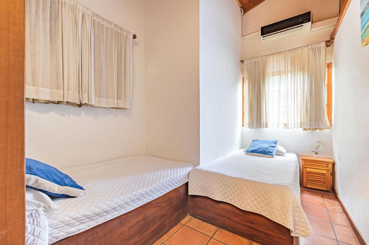 Ola Bonita Beachfront Apart Hotel Playa Hermosa  Exterior photo