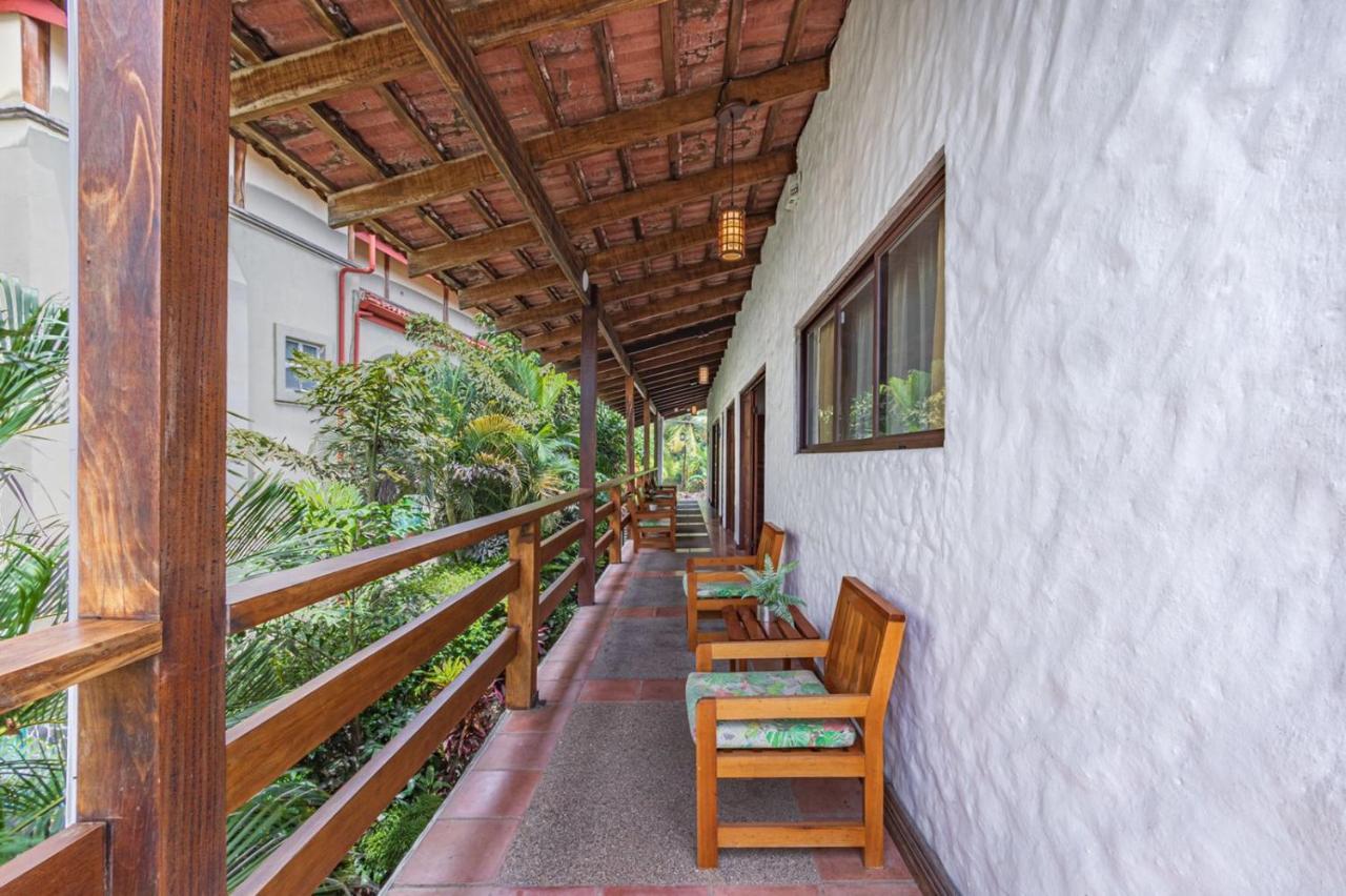 Ola Bonita Beachfront Apart Hotel Playa Hermosa  Exterior photo
