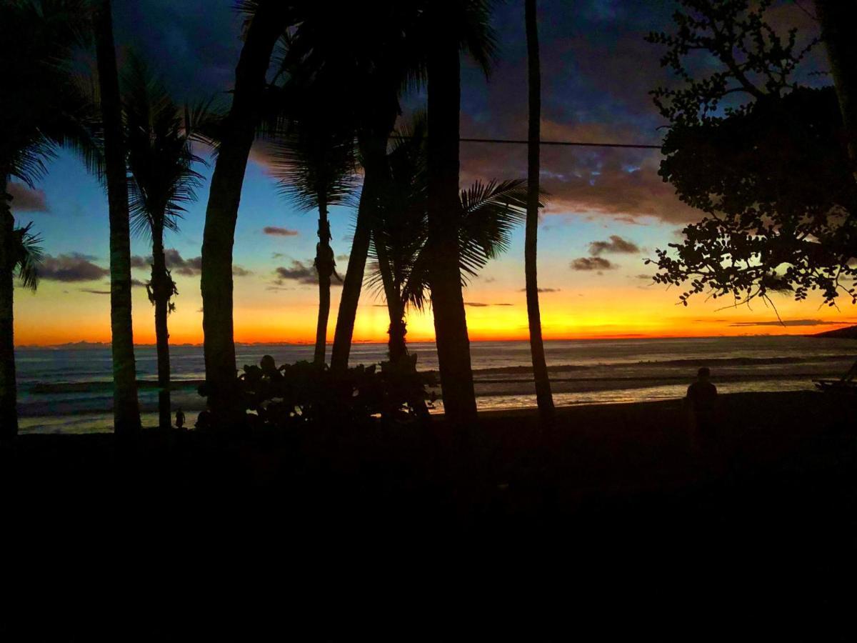 Ola Bonita Beachfront Apart Hotel Playa Hermosa  Exterior photo
